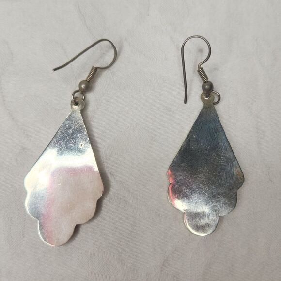 Vintage 70s white enamal feather earrings - Picture 3 of 7